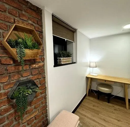 Apartment Unique Charm Lincoln Park Chicago